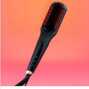 Amika Thermal Straightening Brush 2.0